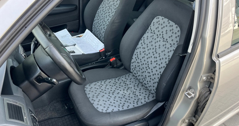 Volkswagen Golf cena 12000 przebieg: 270000, rok produkcji 2006 z Skała małe 407